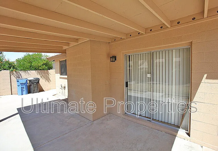 1225 E Harvard Ave — Photo 18