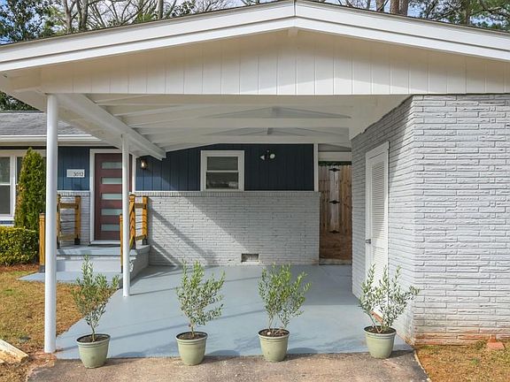 3rd image of 3012 Monterey Dr