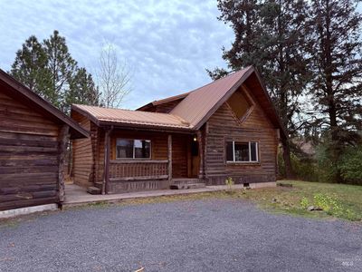 1020 Bartho Ln, Troy, ID, 83871