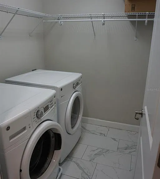 1535 W Cass St — Photo 13