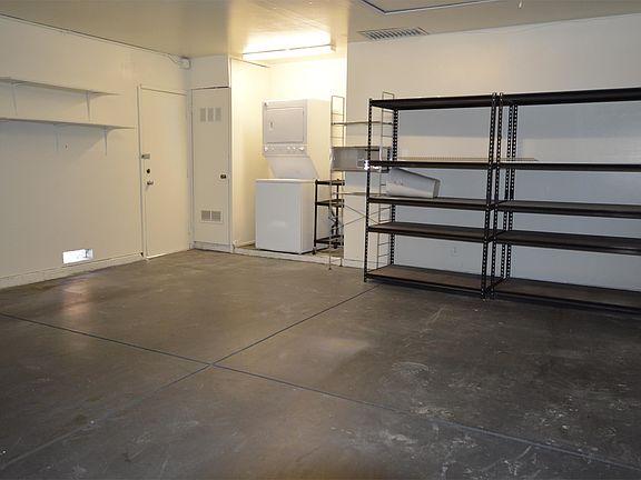 2nd image of 3962 Duero Way