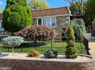 8547 Benton Ave, Philadelphia, PA 19152