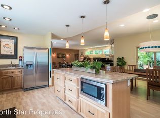 1328 NW Benfield Dr, Portland, OR