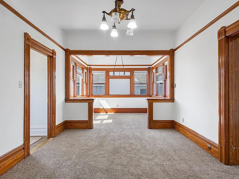 918 Lafayette St #3 — Photo 2