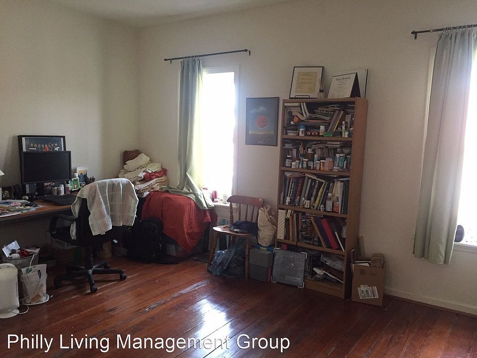 2nd image of 2906 Poplar St APT 3