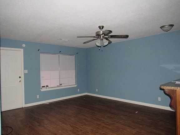 2nd image of 416 N Frost St
