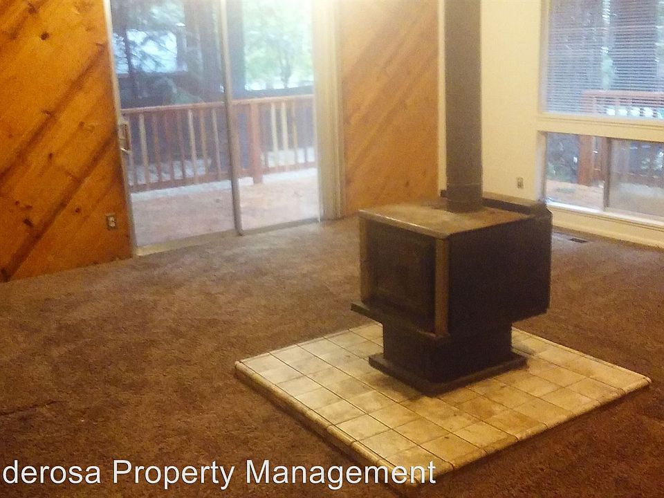 2nd image of 15084 Twin Pine Rd