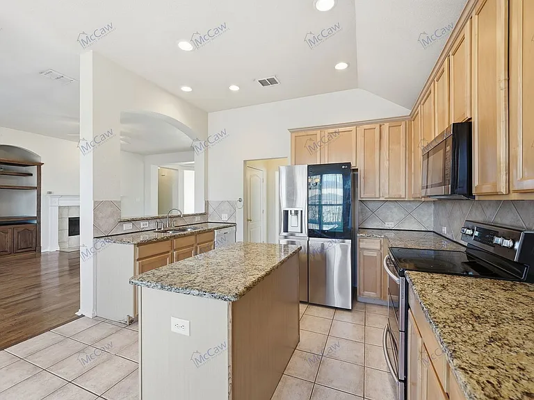 2229 White Rock Ln — Photo 6