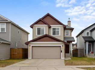 1043 N Copperfield Blvd SE, Calgary, AB T2Z 4X6
