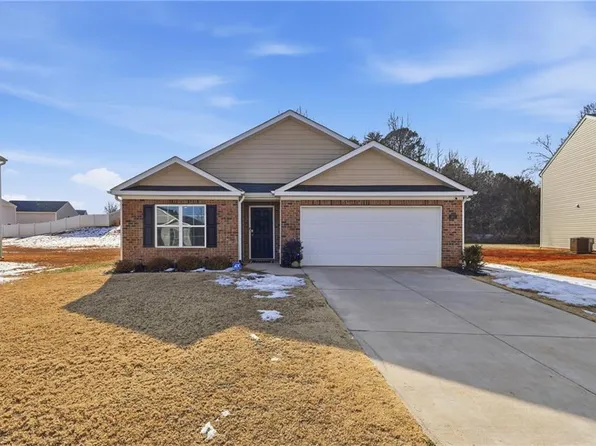 141 Emma Ct, Lexington, NC 27295