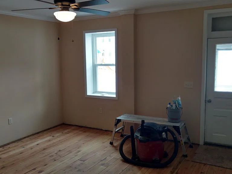 231 N Walborn Ave — Photo 3