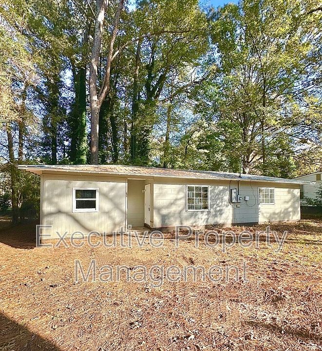 1st image of 209 Tucker Ave