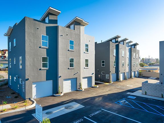 3rd image of 1400 Ramona Ave #11