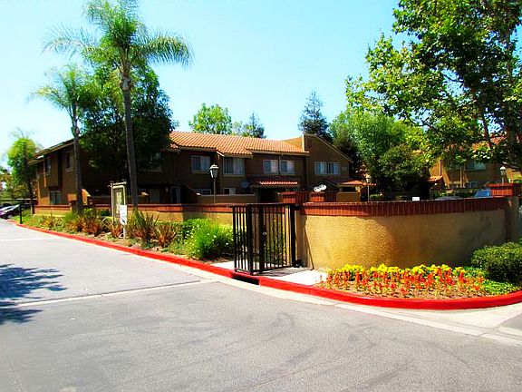 3rd image of 1637 W Pacific Coast Hwy APT 3