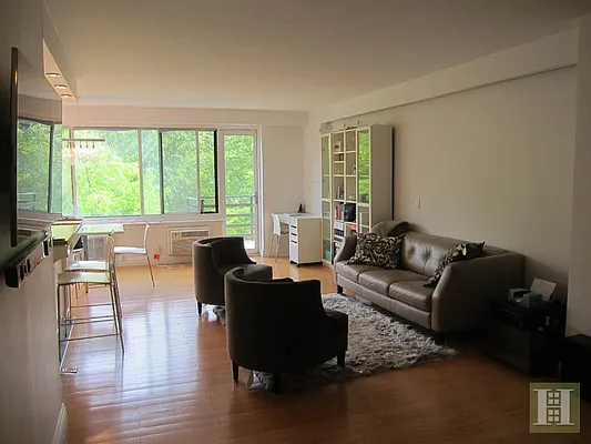 Rented by Halstead Real Estate | media 28