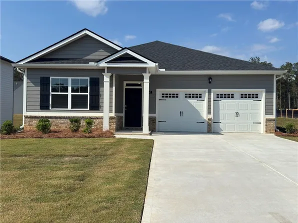 147 Oakchase Park Ln, Hampton, GA 30228