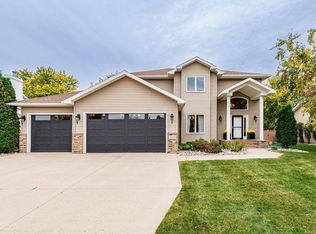 4903 Rose Creek Pkwy S, Fargo, ND 58104