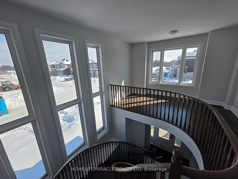 Upper Thames Dr — Photo 9