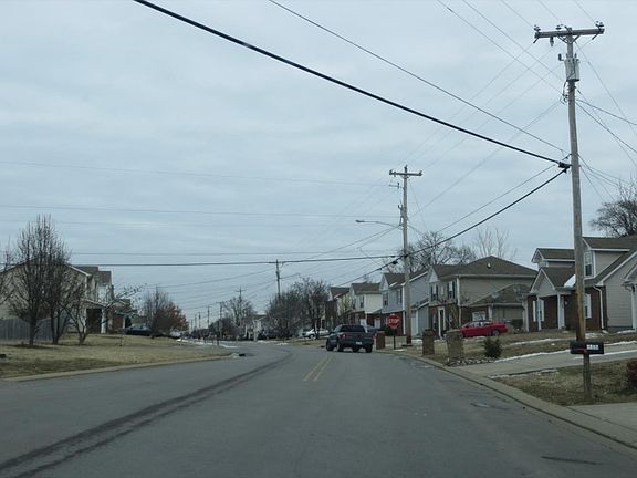 4th image of 1055 Tom Hailey Blvd