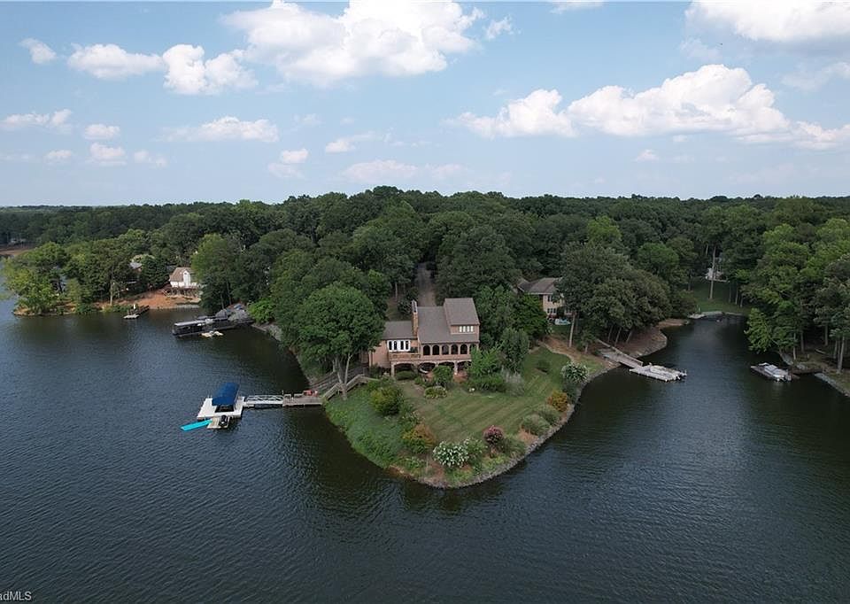 1st image of 248 Periwinkle Ln