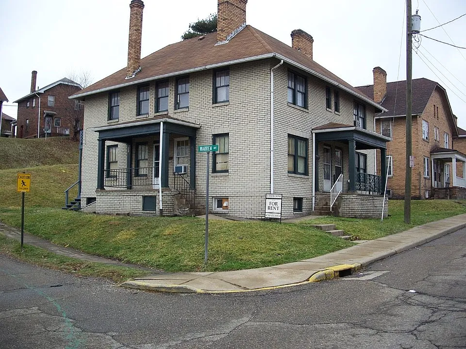 101 Warren Ave