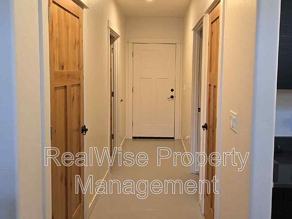 4th image of 738 W Antler Ave APT 4