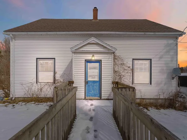18 Willow St, Hantsport, NS B0P 1P0