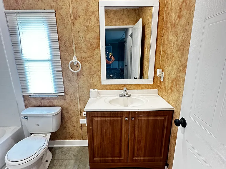 509 Green Swamp Rd — Photo 16