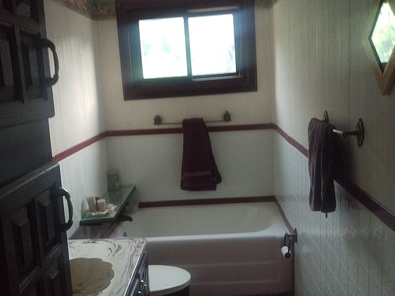 upstairs bathroom