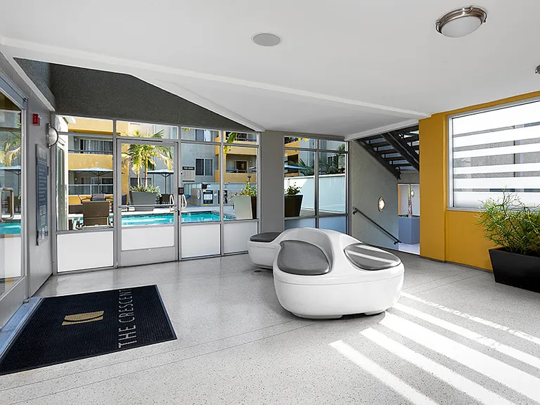 The Crescent At West Hollywood — Photo 18