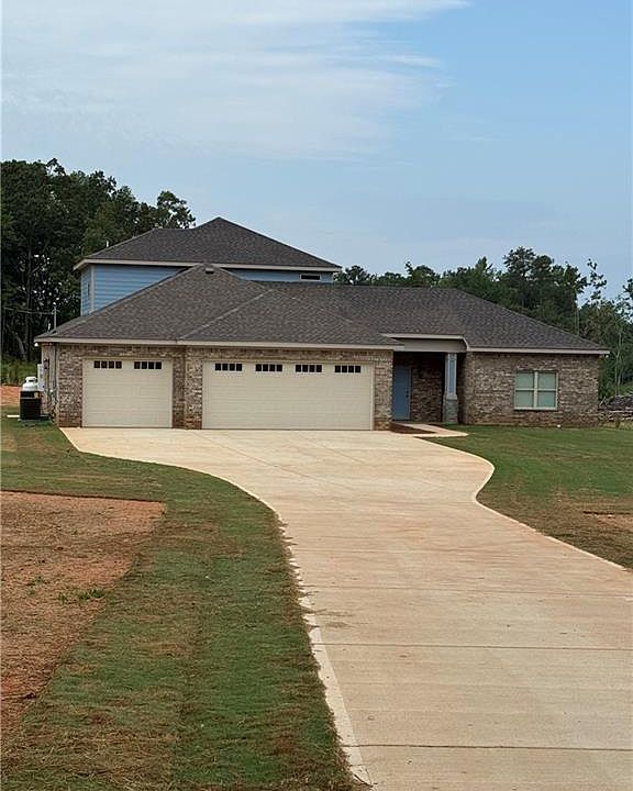 1st image of 132 Lee Road 340