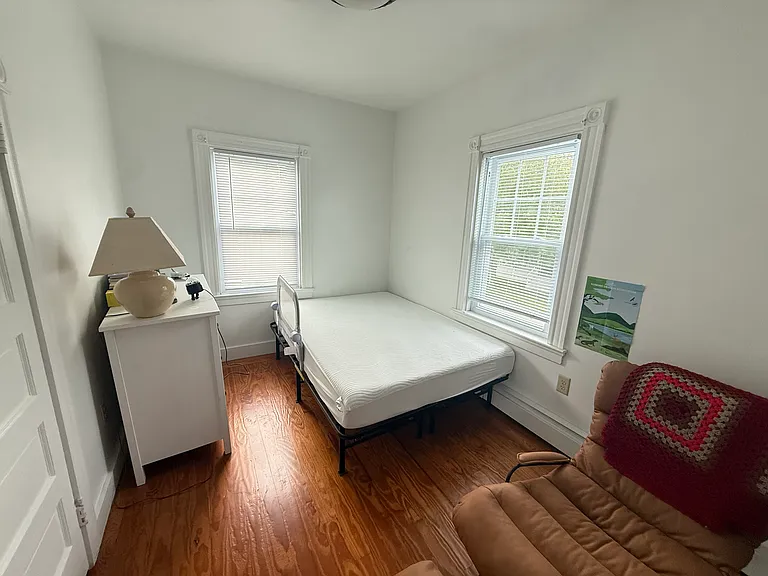 18 Bedlow Ave — Photo 19