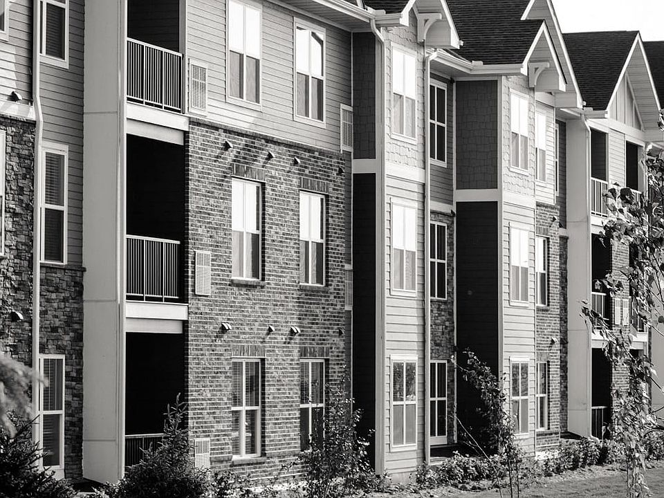 Building Photo 5