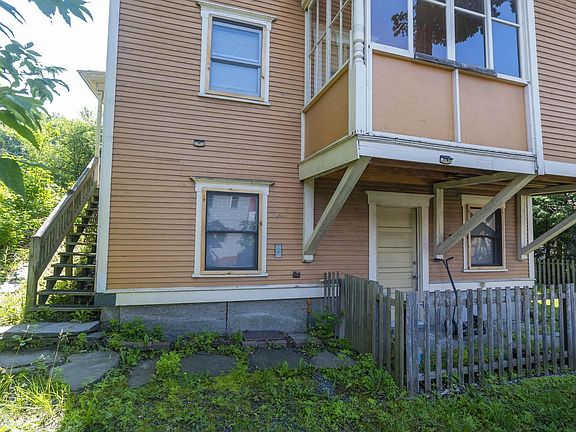 3rd image of 14 Sheridan Street