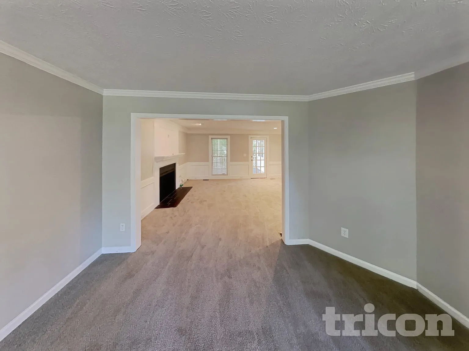 1496 Oak Springs Drive Marietta GA — Photo 2