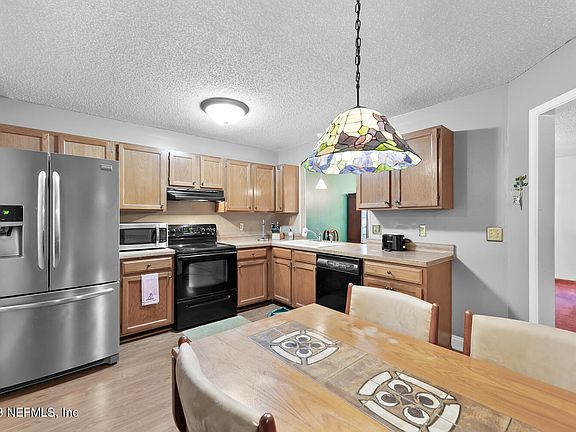 5th image of 3920 STILLWOOD Drive