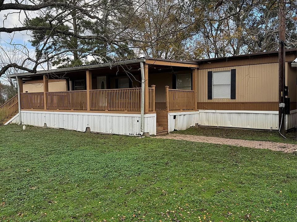 1st image of 36022 Lomax Rd