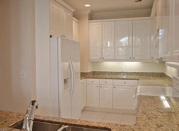 5th image of 375 5th Ave S APT 303
