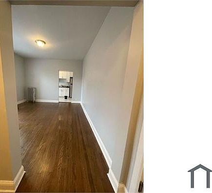 5th image of 7914 S Wabash Ave #1