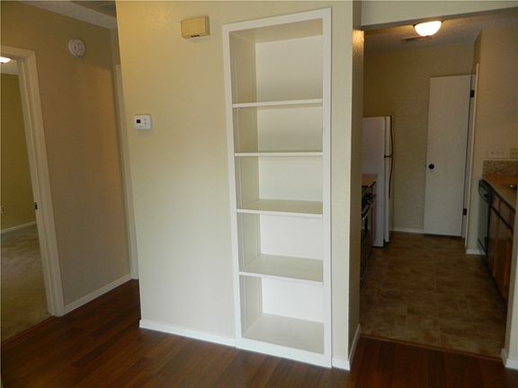 3rd image of 11456 Ptarmigan Dr #B