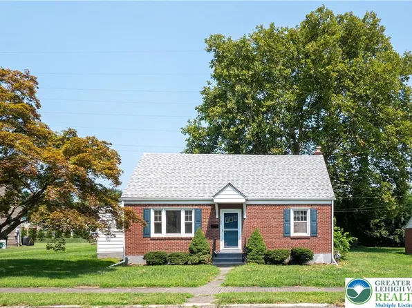 1105 Decatur St, Bethlehem, PA 18017