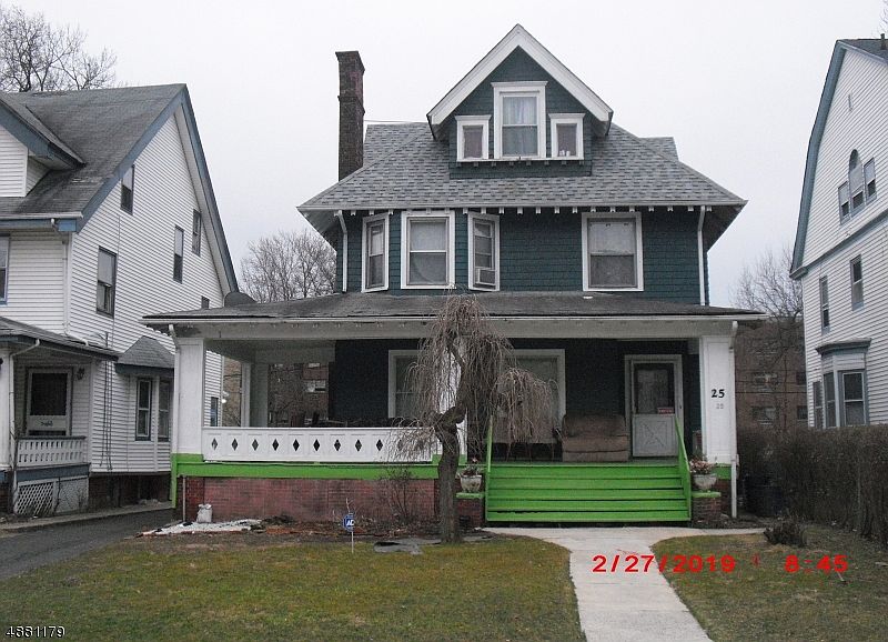 1st image of 25 Warrington Pl