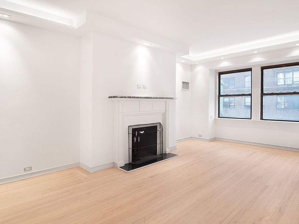 1st image of 145 W 58th St #D