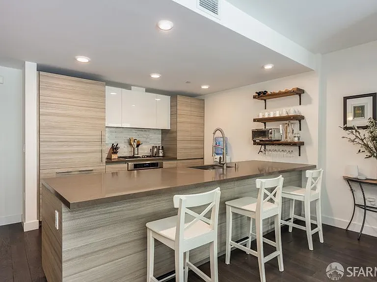 708 Long Bridge St #404 — Photo 12