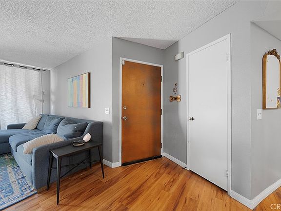 3rd image of 75 Country Mile Rd