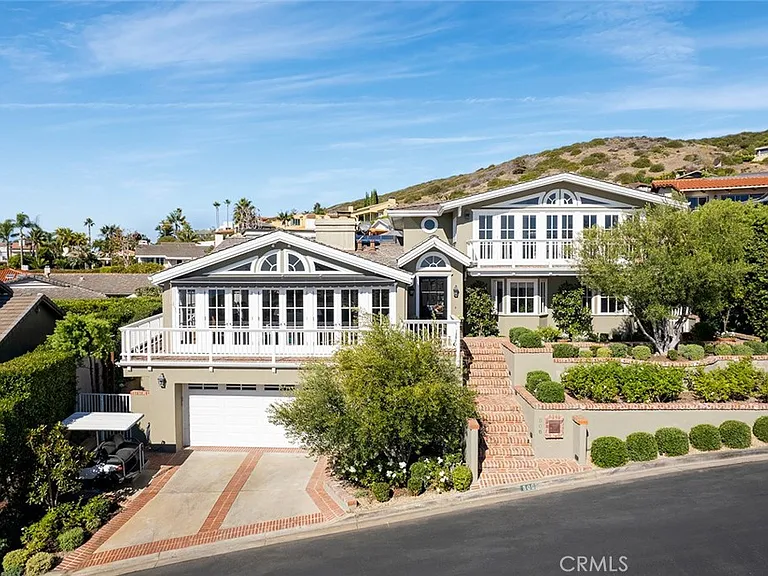 806 Emerald Bay — Photo 3