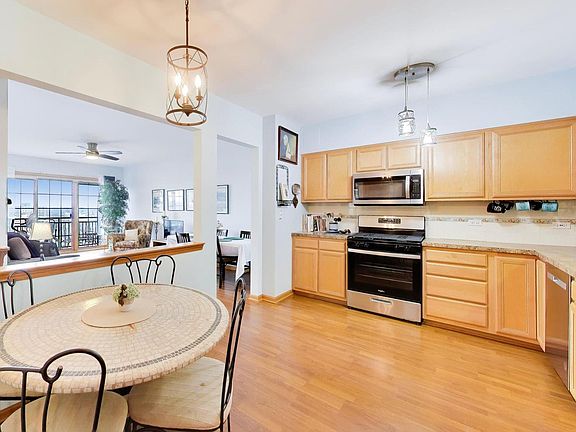2nd image of 770 Pearson St APT 808