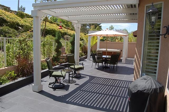 Great yard for Entertaining!