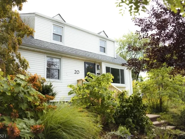 20 Lombardy Pl, Maplewood, NJ 07040