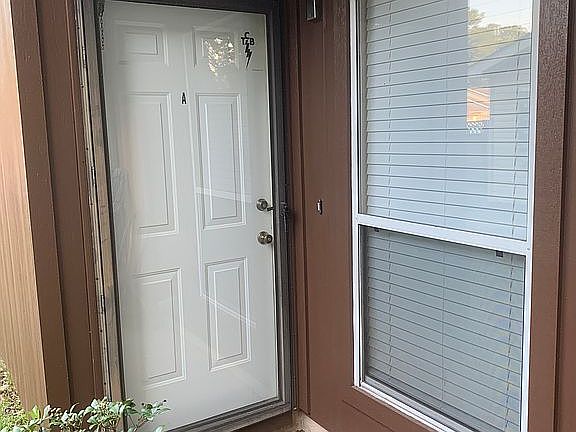 4th image of 8350 Country Walk Dr APT A